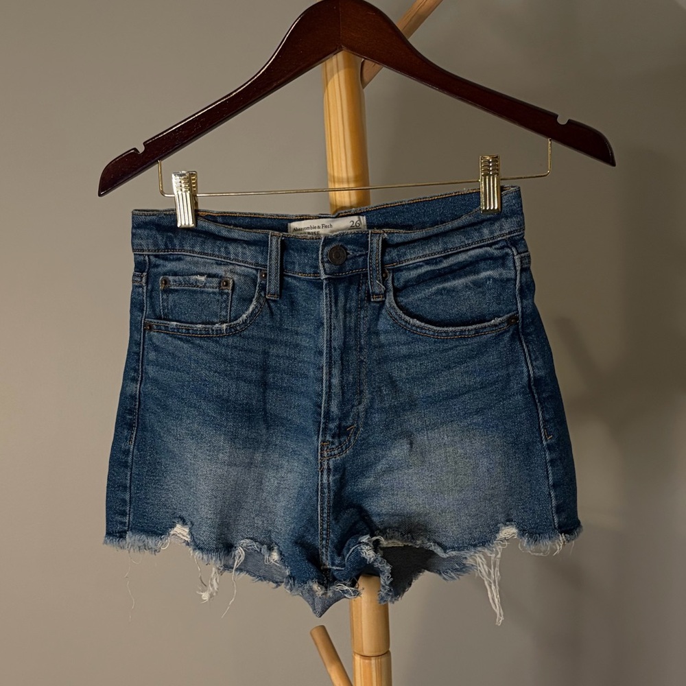 Abercrombie & Fitch High Rise Shorts with Frayed Hem